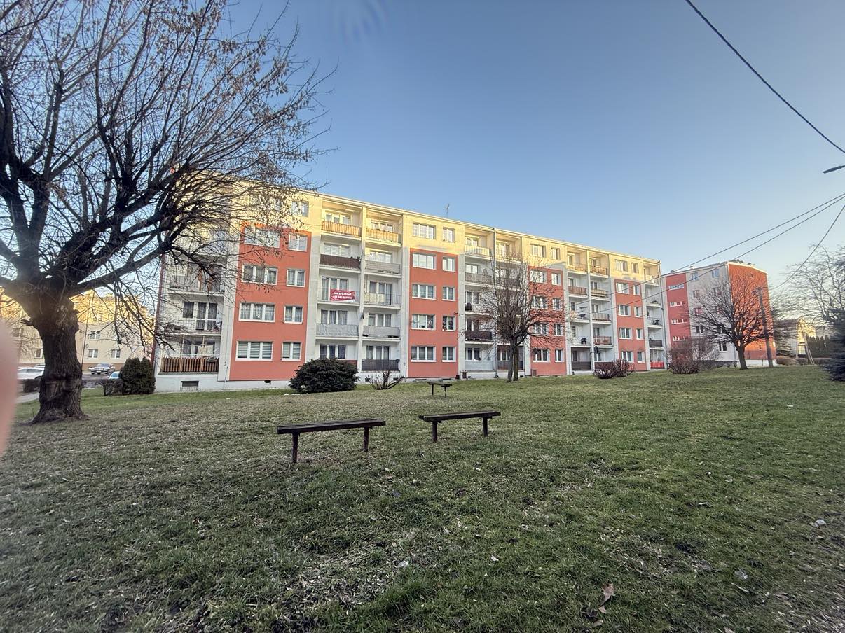mieszkanie a sprzedaż - Brzeziny, ul. Moniuszki